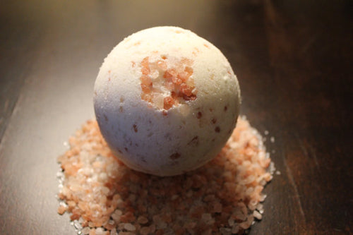 Butter Me Up Organics Detox Bath Bomb